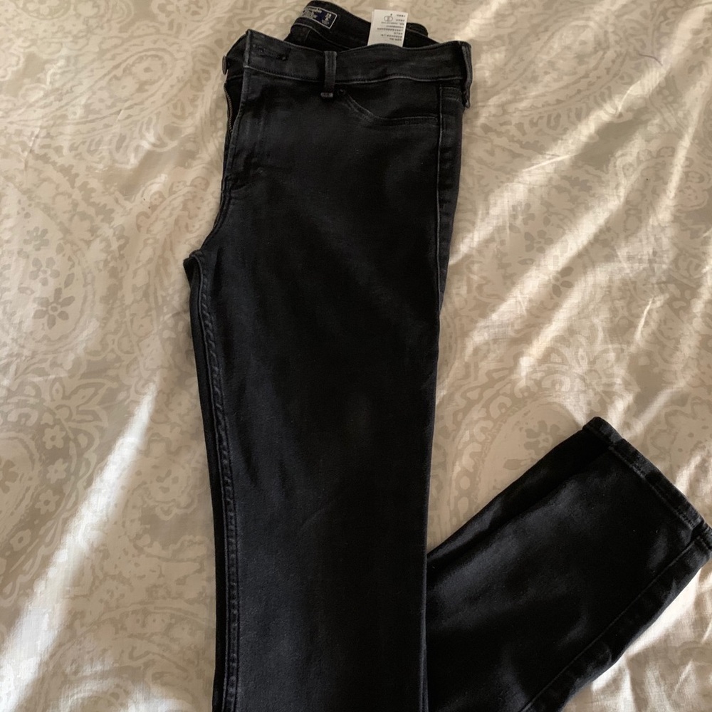 Abercrombie & Fitch Size 8 Black Jeggings